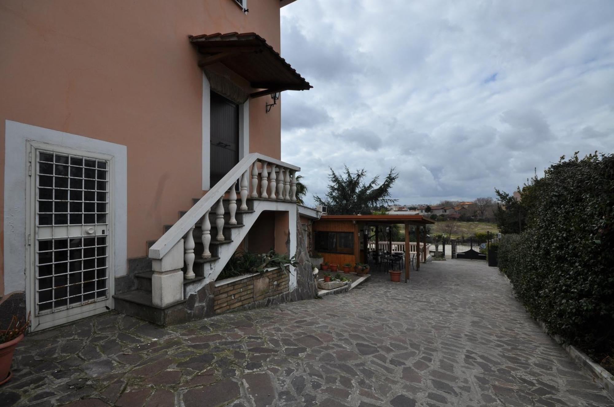 Casale De Santis, Rome